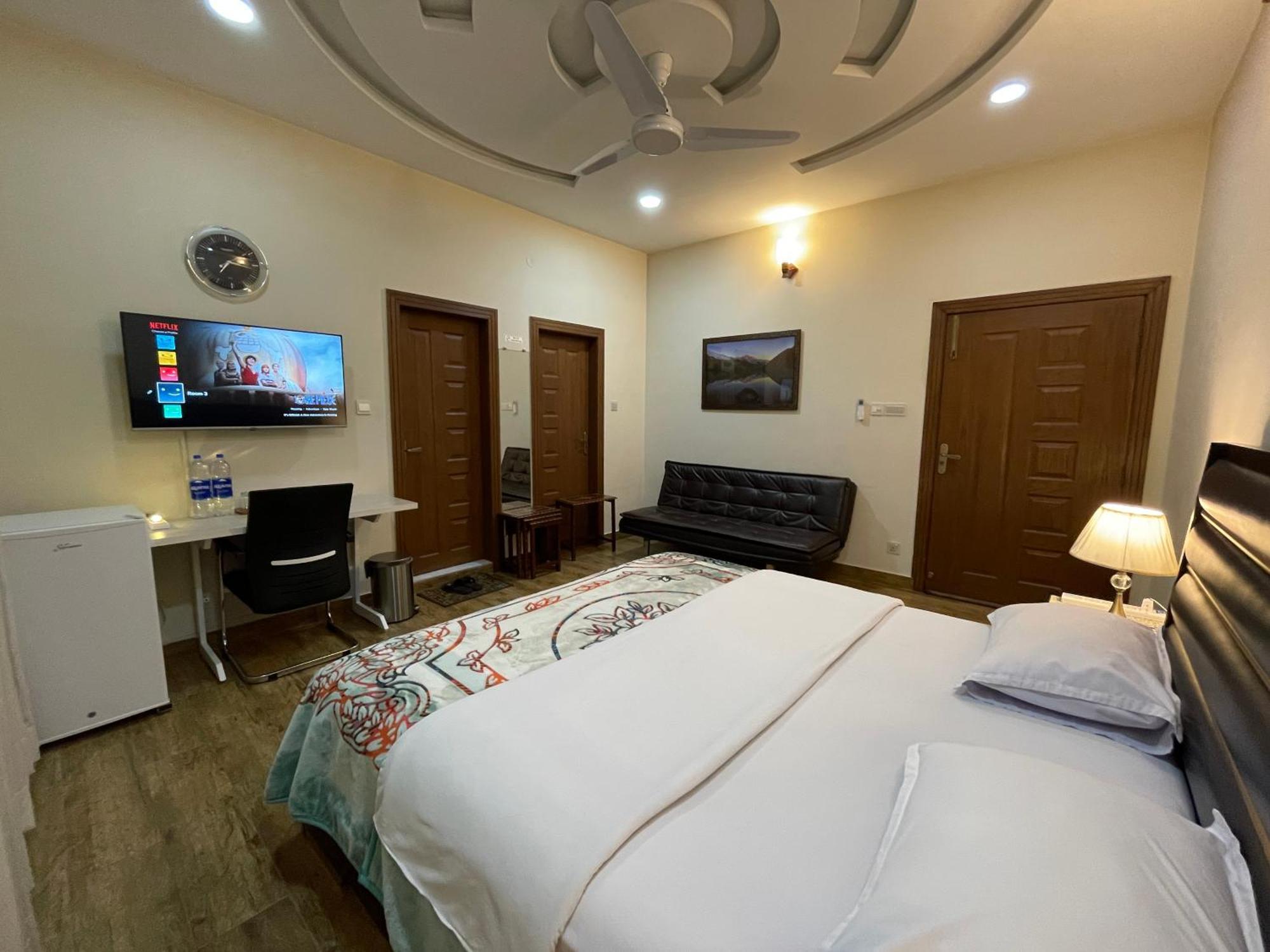 Alpha Guest House 라왈핀디 외부 사진