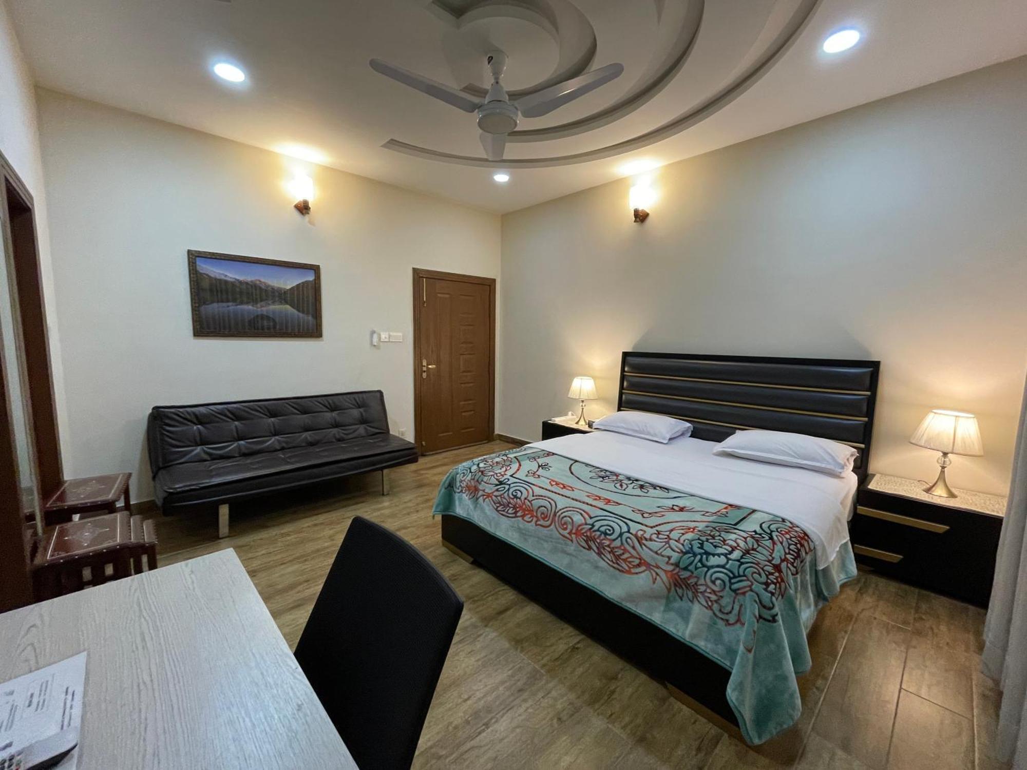 Alpha Guest House 라왈핀디 외부 사진