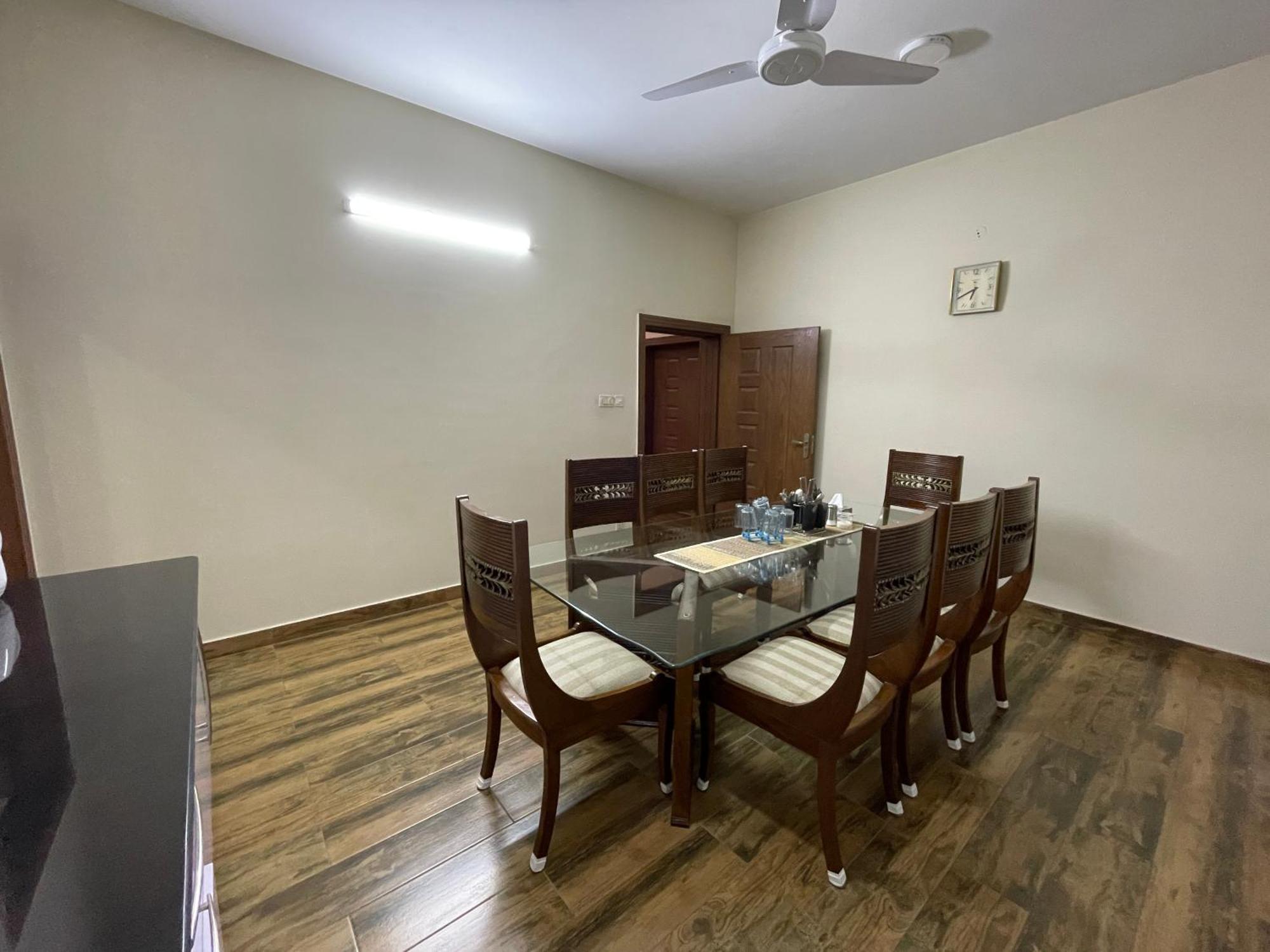 Alpha Guest House 라왈핀디 외부 사진