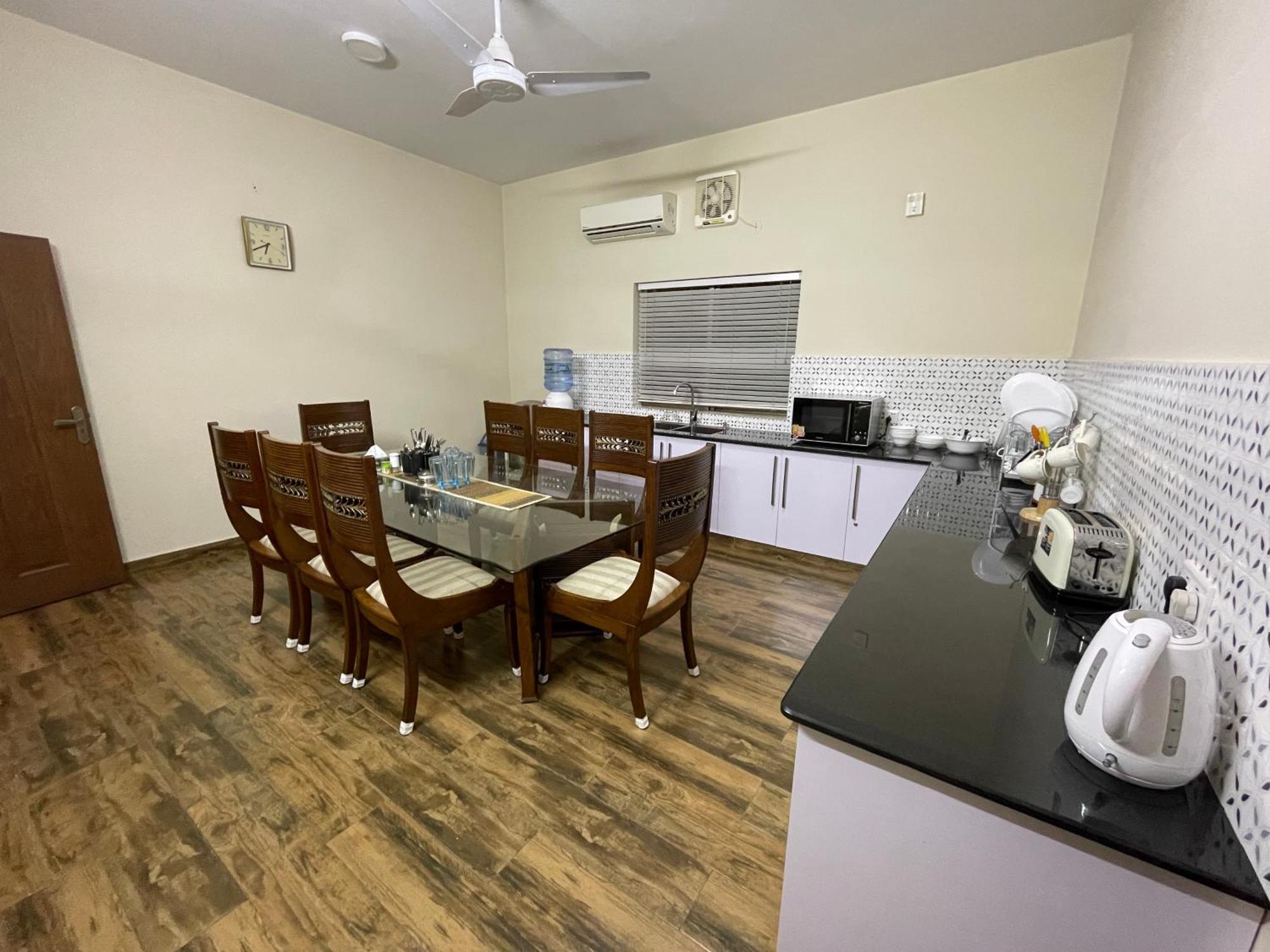 Alpha Guest House 라왈핀디 외부 사진