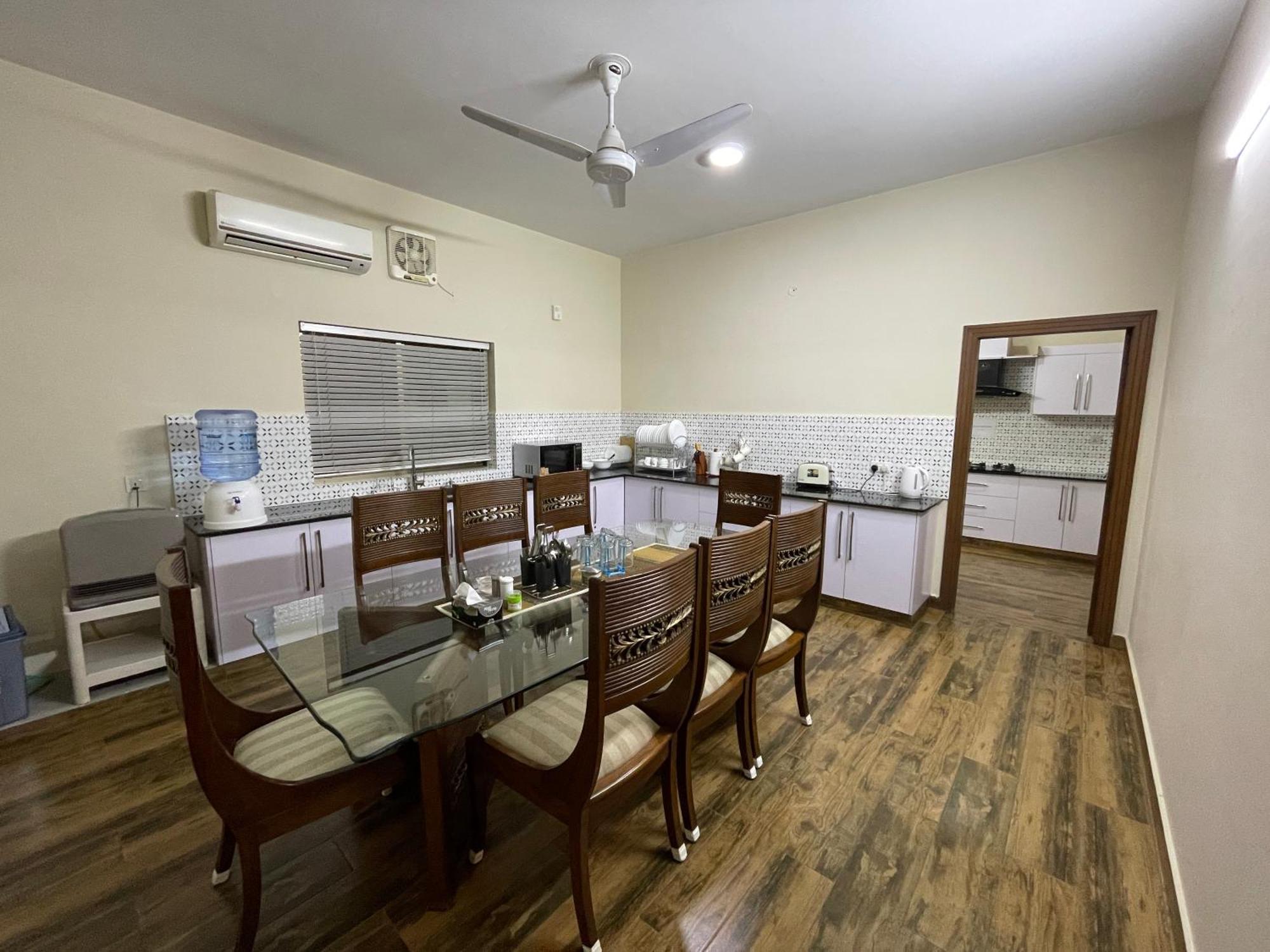 Alpha Guest House 라왈핀디 외부 사진