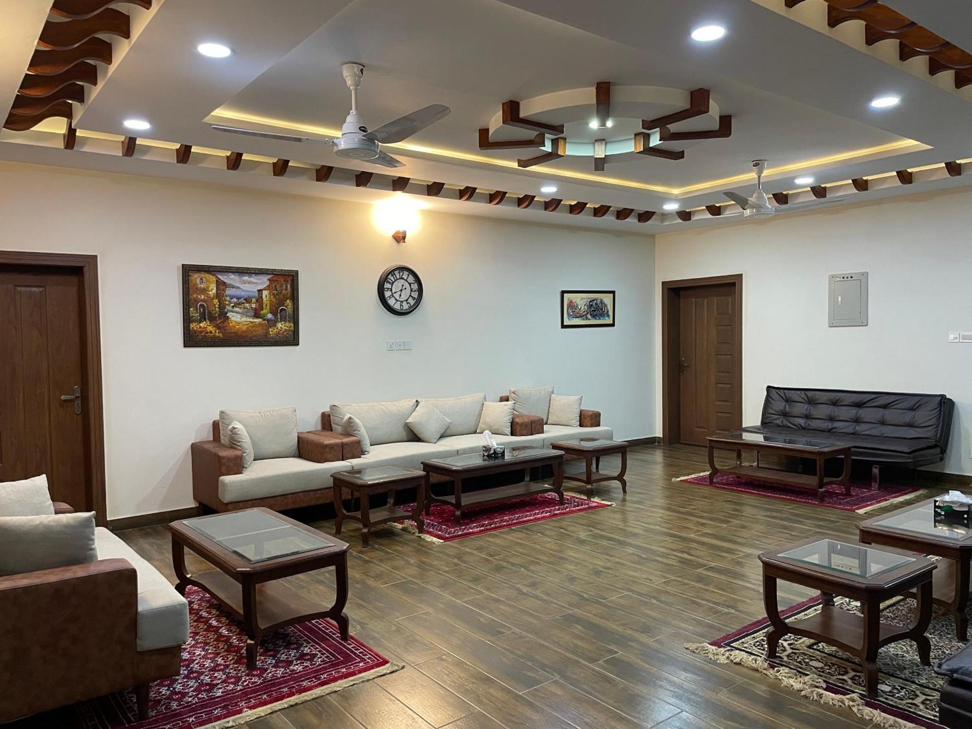Alpha Guest House 라왈핀디 외부 사진