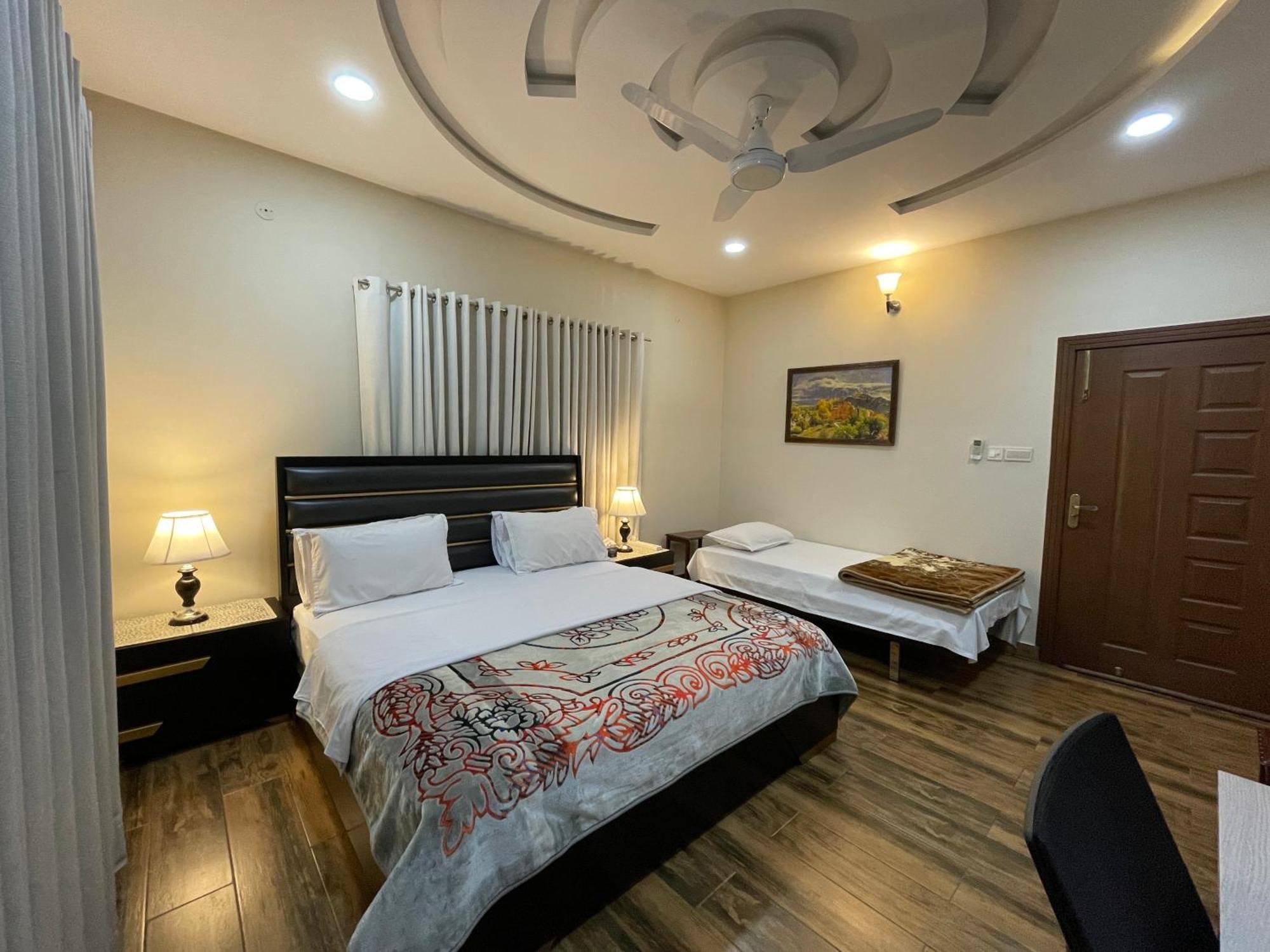 Alpha Guest House 라왈핀디 외부 사진