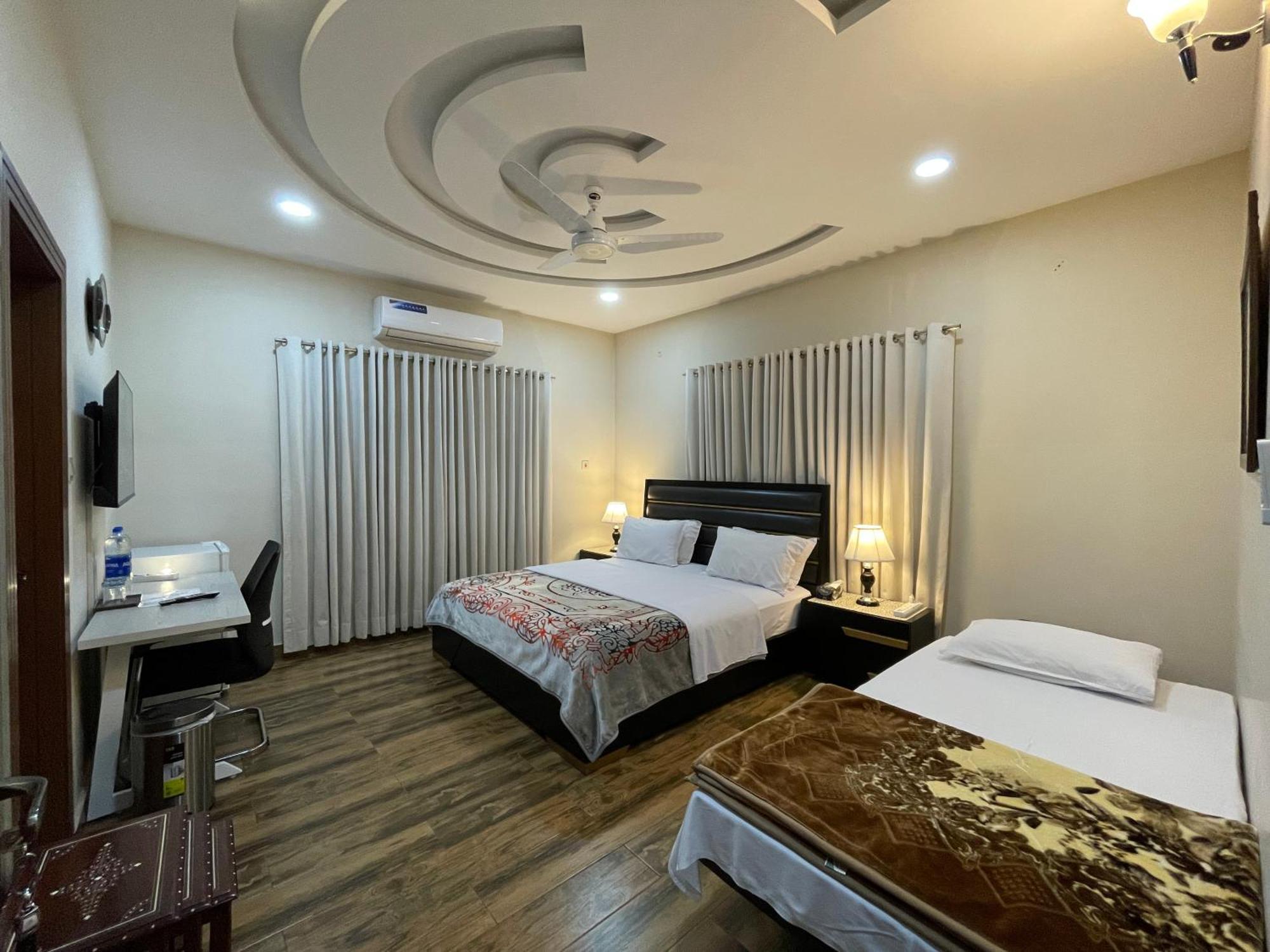 Alpha Guest House 라왈핀디 외부 사진