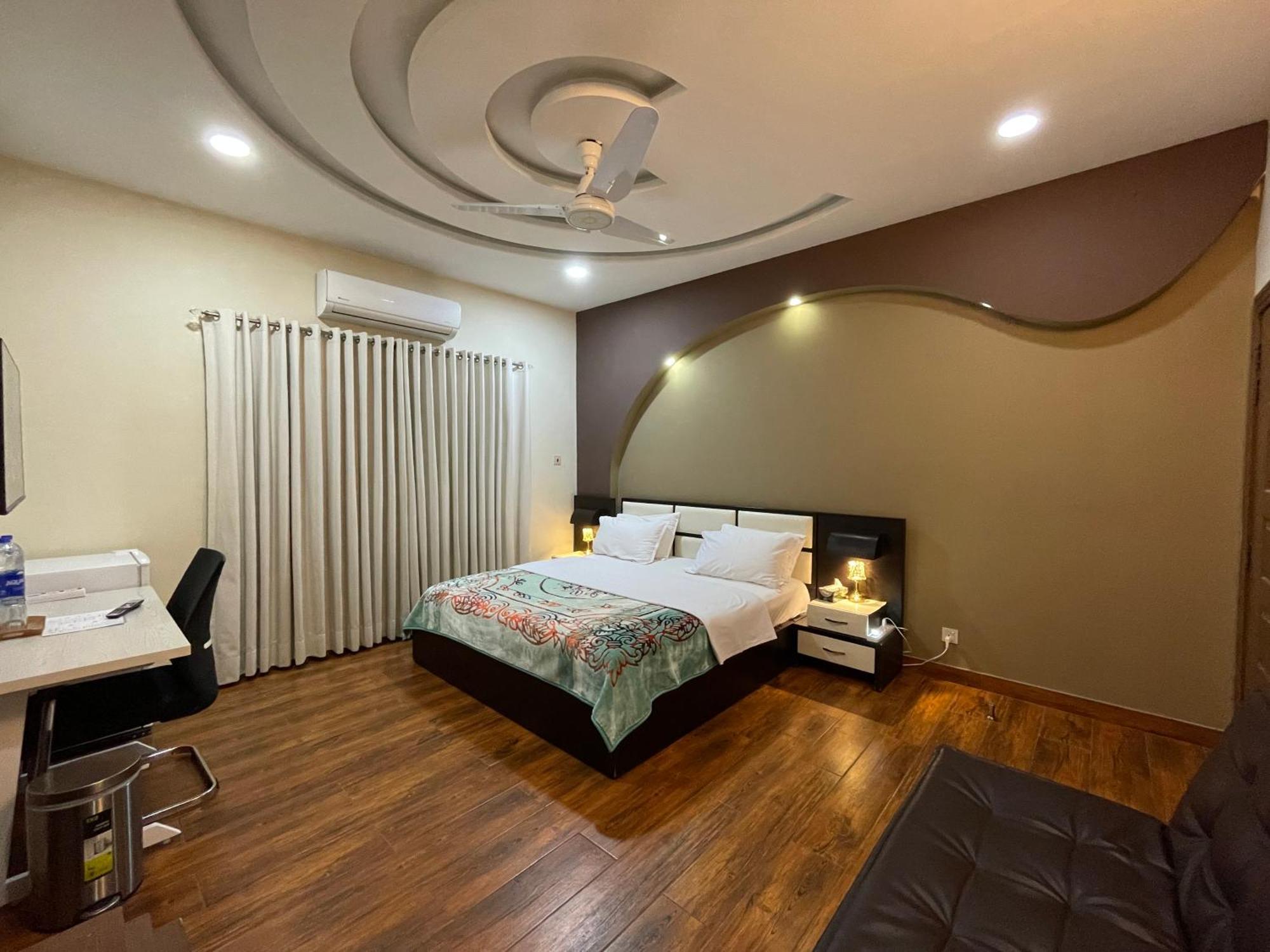 Alpha Guest House 라왈핀디 외부 사진