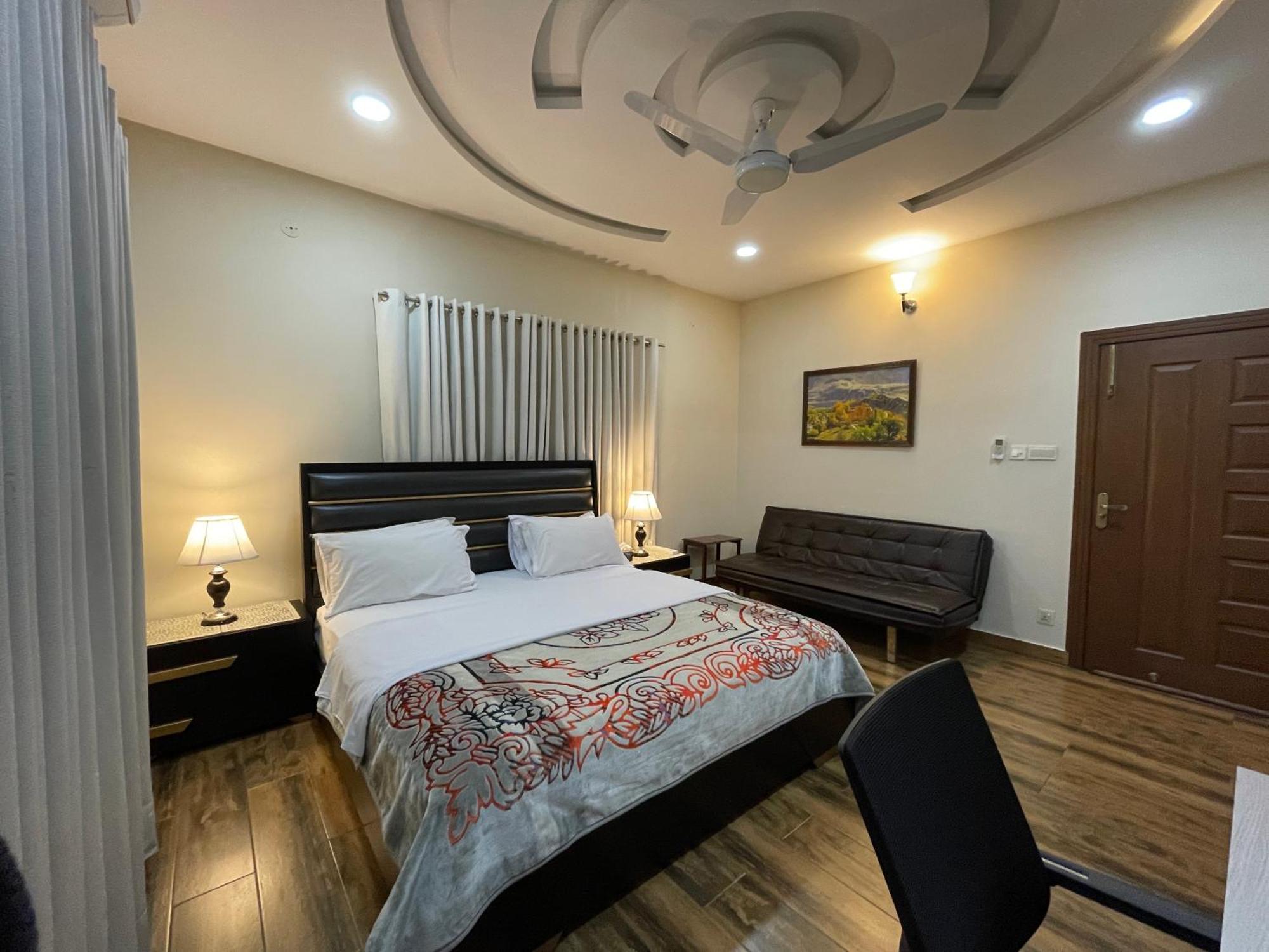 Alpha Guest House 라왈핀디 외부 사진