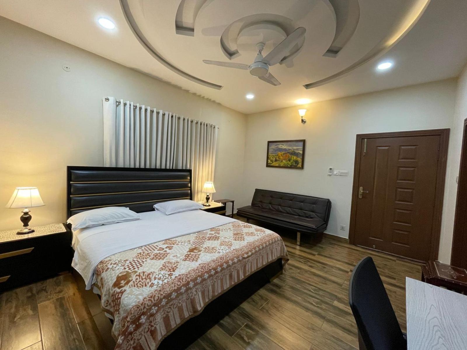 Alpha Guest House 라왈핀디 외부 사진