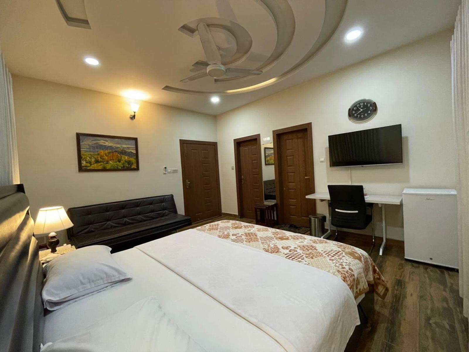 Alpha Guest House 라왈핀디 외부 사진